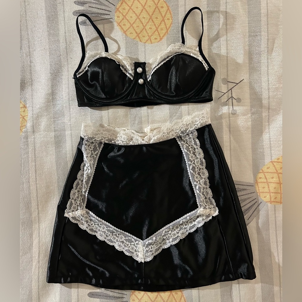 Halloween Maid Costume